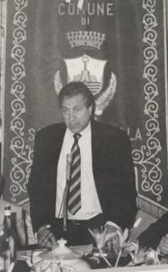 L'ex sindaco Vincenzo De Fraia.